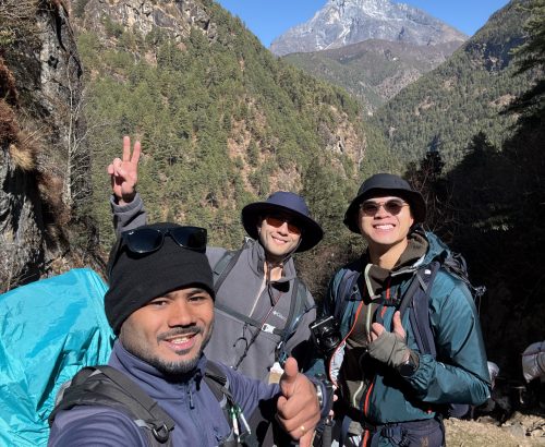 Everest Base Camp Trekkers, guided by Ajit